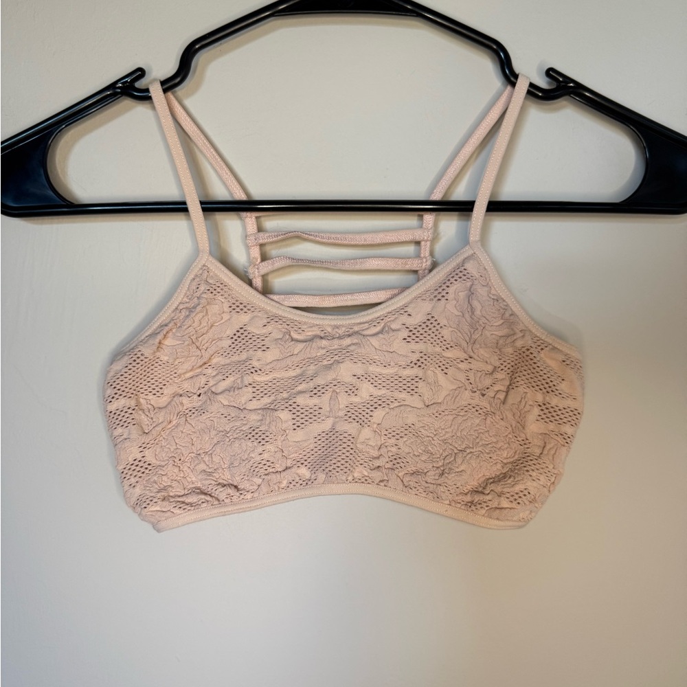 BKE Lace Bandeau in Blush/Cream